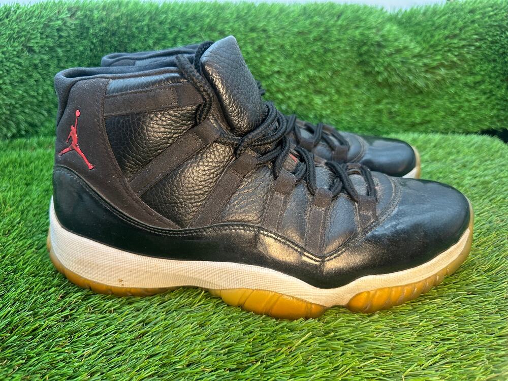 Air Jordan 11 Retro 378037-002 Athletic Shoes Mens 11.5 Black Leather Basketball